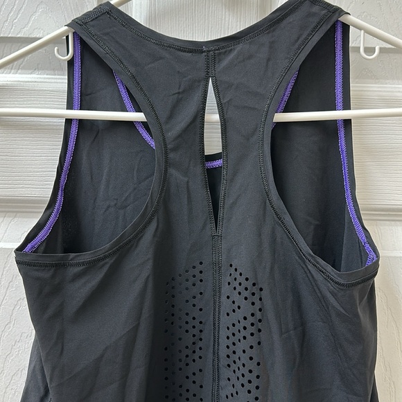 Ivivva Sun Sprinter Singlet *Black - Picture 11 of 15